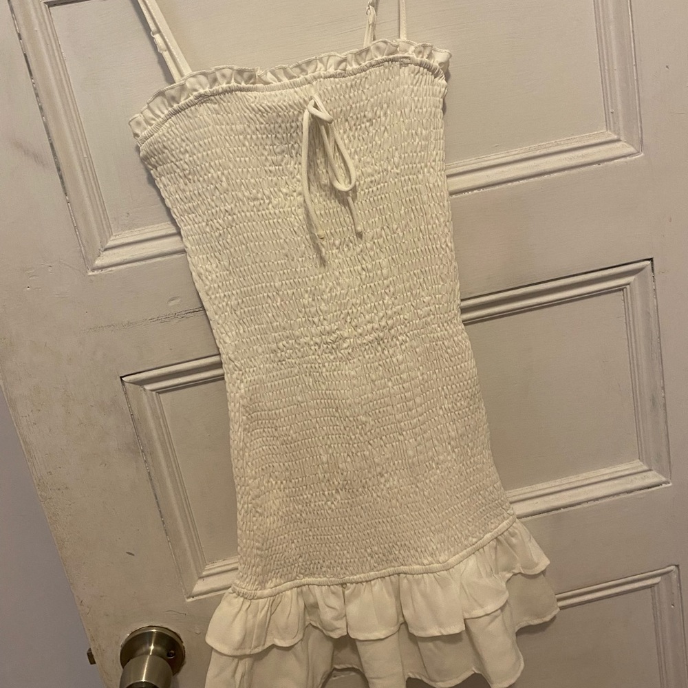 Brand new Princess Polly white dress